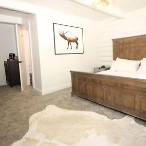 King Room Mountain View